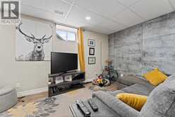 549 CLOVER | Windsor Ontario | Slide Image Twelve