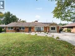 2767 BUCKINGHAM Windsor Ontario, N8T 2C1