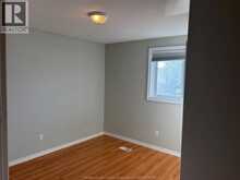 40 HOLIDAY COURT | Amherstburg Ontario | Slide Image Twelve
