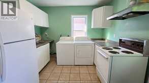 721-723 CAMPBELL AVENUE | Windsor Ontario | Slide Image Nineteen