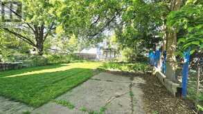 721-723 CAMPBELL AVENUE | Windsor Ontario | Slide Image Thirty
