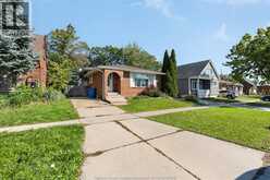 932 REEDMERE ROAD | Windsor Ontario | Slide Image Two