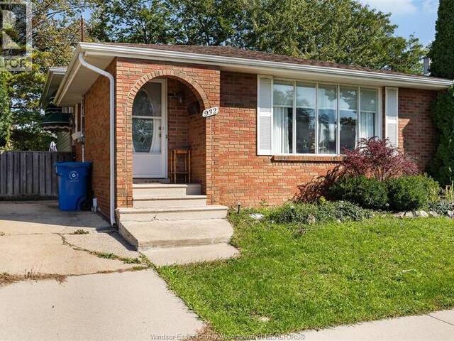 932 REEDMERE ROAD Windsor Ontario, N8S 2L8 - 4 Bedrooms Home For Sale