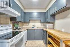 380 PELISSIER STREET Unit# 405 | Windsor Ontario | Slide Image Sixteen