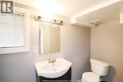 822 PARTINGTON AVENUE | Windsor Ontario | Slide Image Nineteen