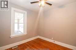 822 PARTINGTON AVENUE | Windsor Ontario | Slide Image Nine