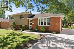 127 BOARDWALK AVENUE | Amherstburg Ontario | Slide Image One