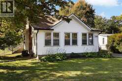 549 COUNTY ROAD 34 | Kingsville Ontario | Slide Image Four
