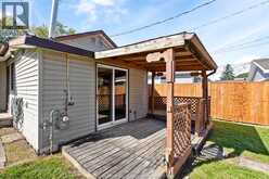 2352 CHANDLER | Windsor Ontario | Slide Image Eighteen