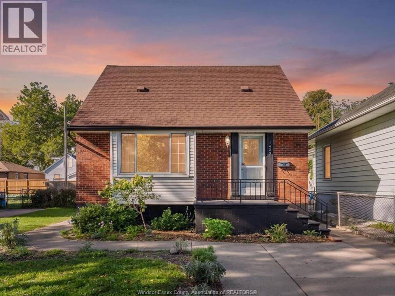 1425 WESTCOTT, Windsor, Ontario N8V 4C3