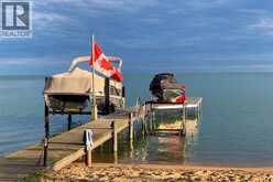 9952 ST CLAIR RD | Lakeshore Ontario | Slide Image Forty-two