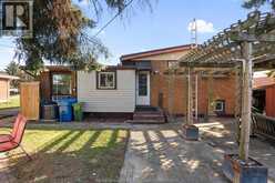 2505 LONGFELLOW | Windsor Ontario | Slide Image Thirty-two