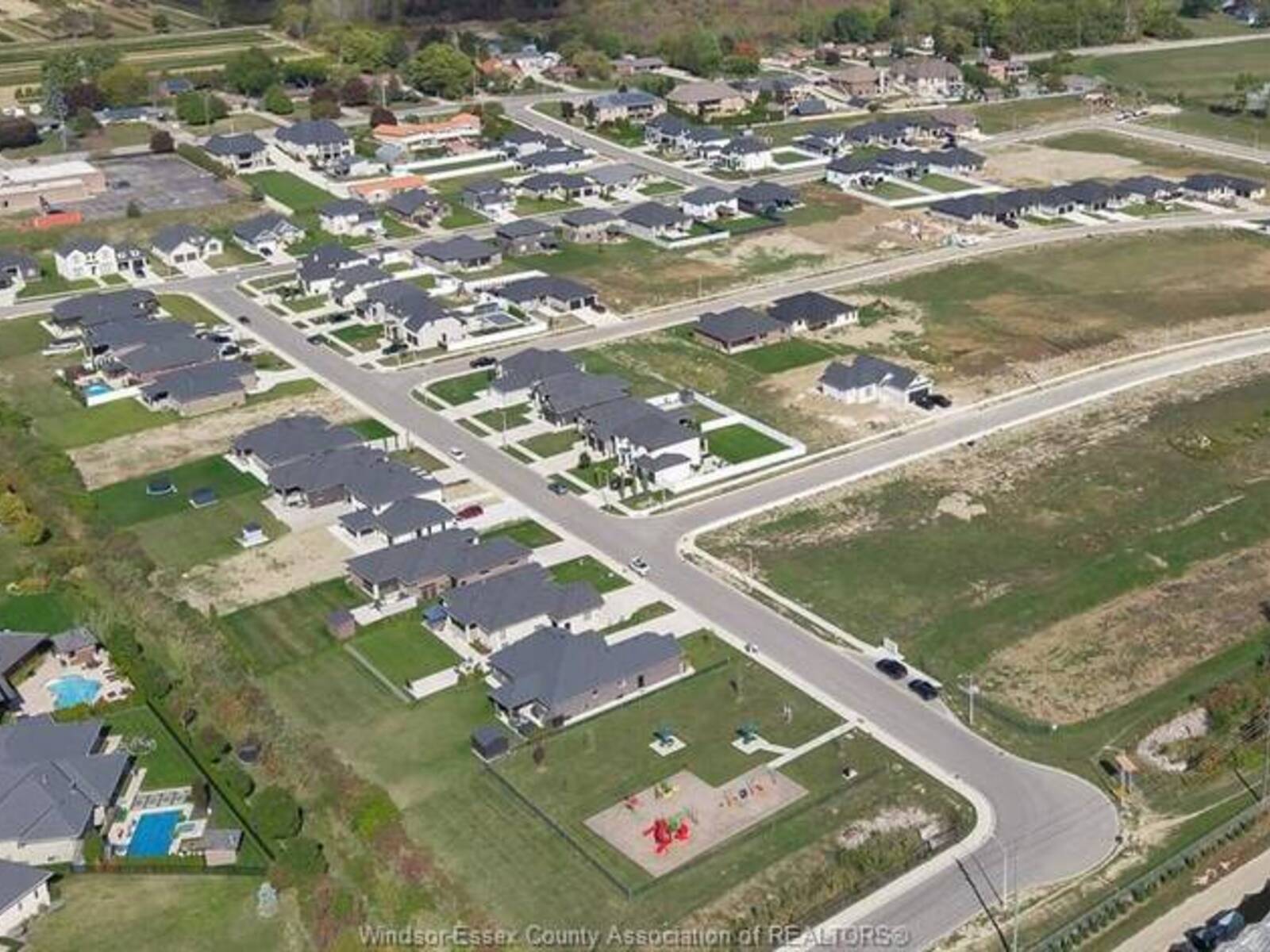1872 MOLISE BOULEVARD, Kingsville, Ontario N9Y 0G6