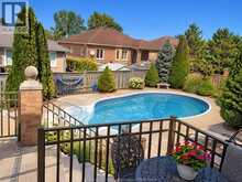 1058 NOVA DRIVE | Windsor Ontario | Slide Image Thirty