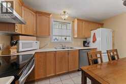 2476 Luxury | Windsor Ontario | Slide Image Five
