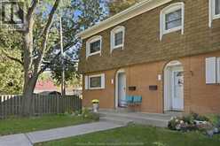 5557 CORONATION AVENUE | Windsor Ontario | Slide Image Three