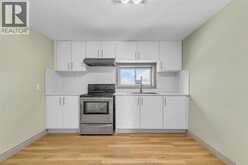 1500 HOWARD AVENUE | Windsor Ontario | Slide Image Ten