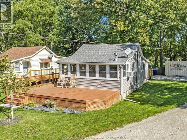 100 MCCARTHY LANE Essex Ontario, N0R 1G0 - 2 Bedrooms Waterfront Home For sale