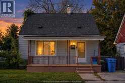 1015 PARTINGTON AVENUE | Windsor Ontario | Slide Image Two