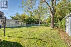 1015 PARTINGTON AVENUE | Windsor Ontario | Slide Image Thirty