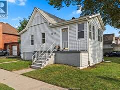 1591 MARTINDALE STREET Windsor Ontario, N9B 1G5
