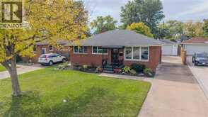 1049 BUCKINGHAM ROAD | Windsor Ontario | Slide Image Forty-five