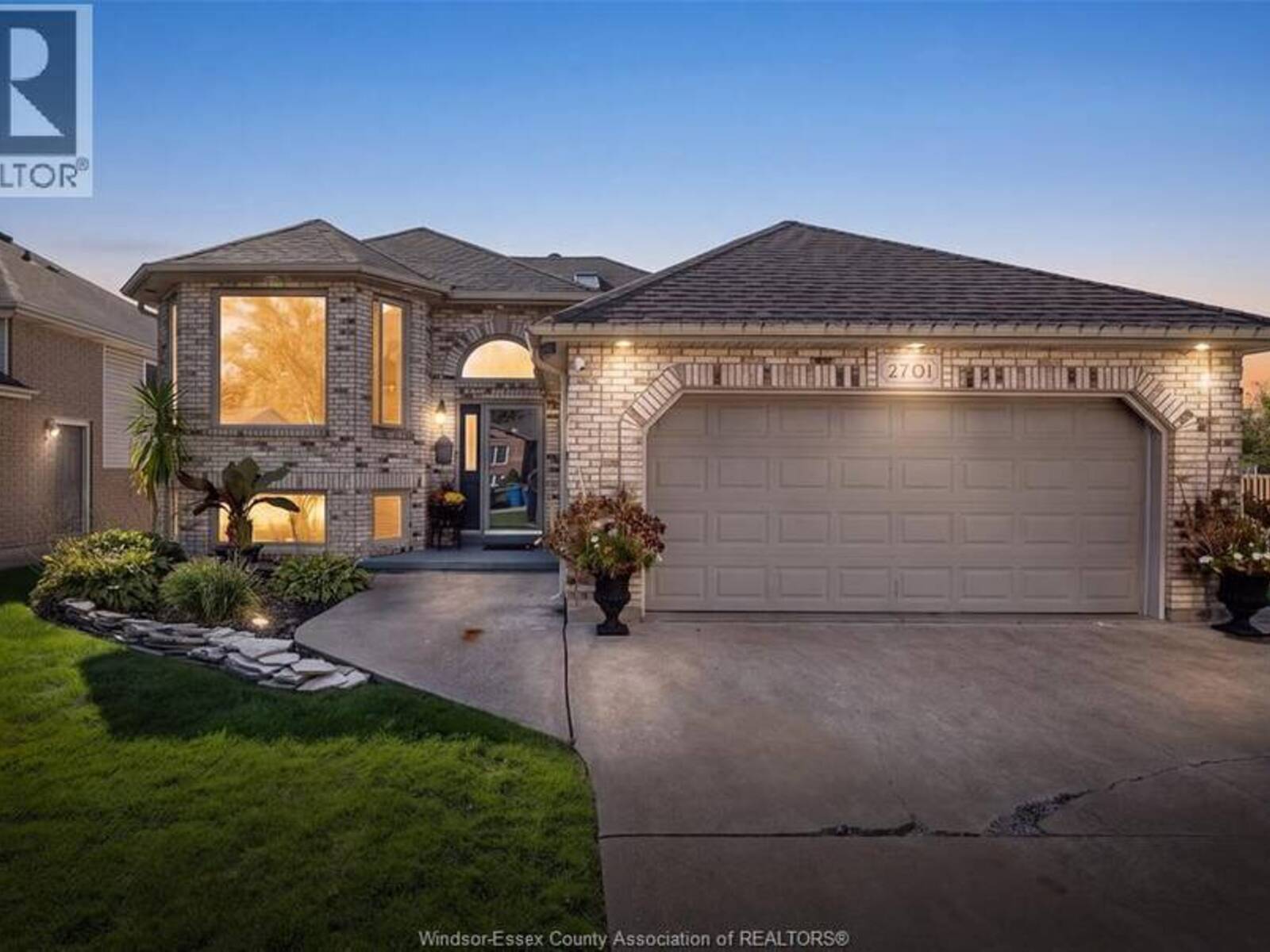 2701 CAPPELLETTO ROAD, Windsor, Ontario N8W 5M9