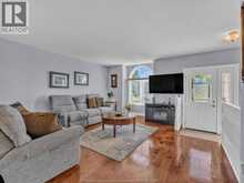 27 EASTGROVE | Leamington Ontario | Slide Image Six
