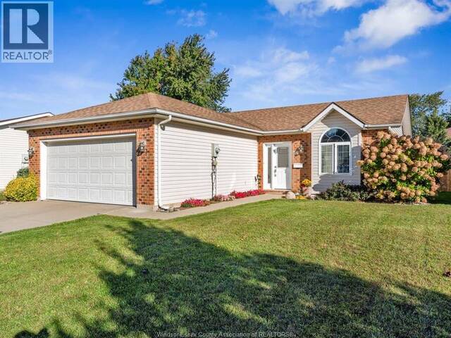 27 EASTGROVE Leamington Ontario, N8H 5J7 - 3 Bedrooms Home For Sale
