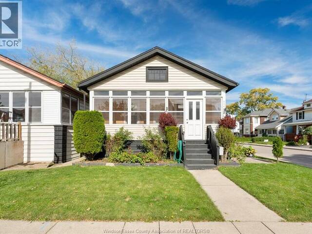 404 CAROLINE STREET Windsor Ontario, N9A 6A6 - 2 Bedrooms Home For Sale