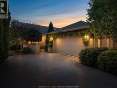 46 CHEROKEE LANE Leamington Ontario, N8H 5H8