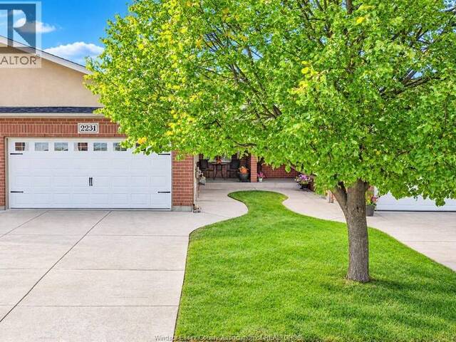 2231 LUXURY Windsor Ontario, N8P 1W9 - 3 Bedrooms Home For Sale