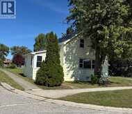 537 BROADWAY | Lakeshore Ontario | Slide Image Six