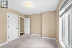 384 BOISMIER | LaSalle Ontario | Slide Image Nine
