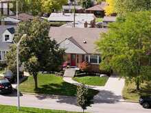 1245 Fairview BOULEVARD | Windsor Ontario | Slide Image Thirty