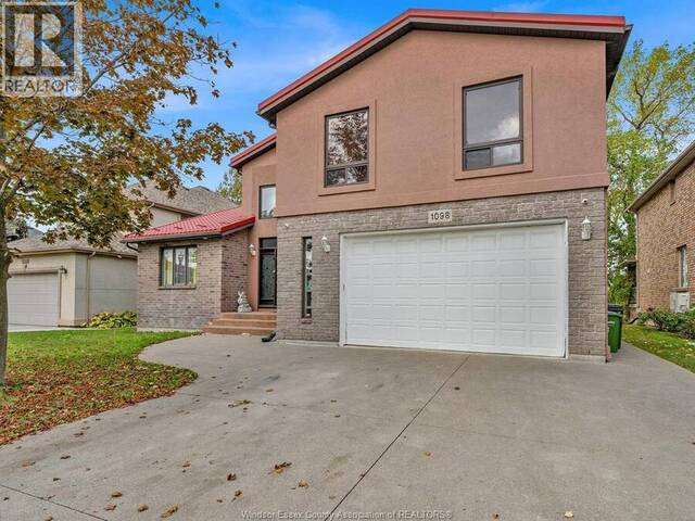 1098 STONEYBROOK CRESCENT Windsor Ontario, N9G 2Y3 - 6 Bedrooms Waterfront Home For sale
