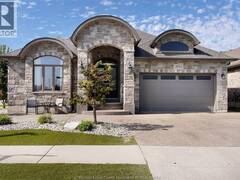 3953 ZANZIBAR CRESCENT Windsor Ontario, N9G 0A5