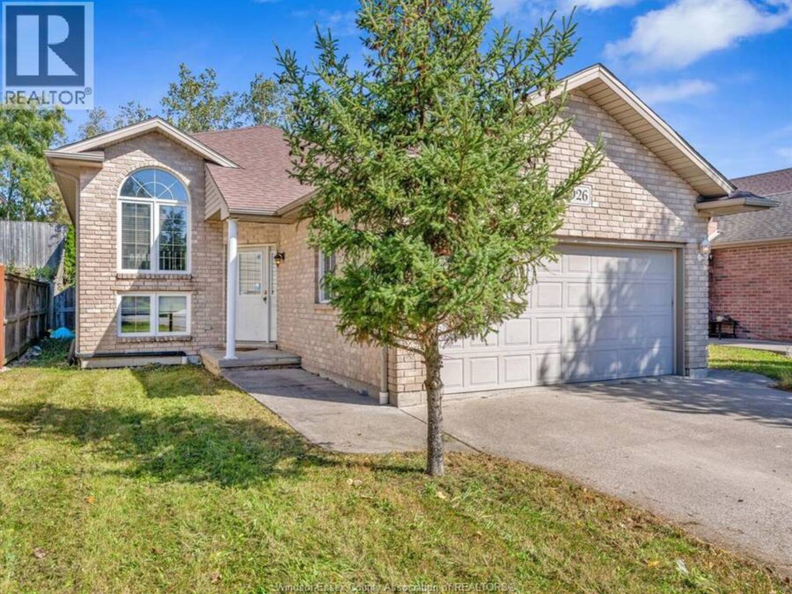 1926 Rockport, Windsor, Ontario N9G 3C9