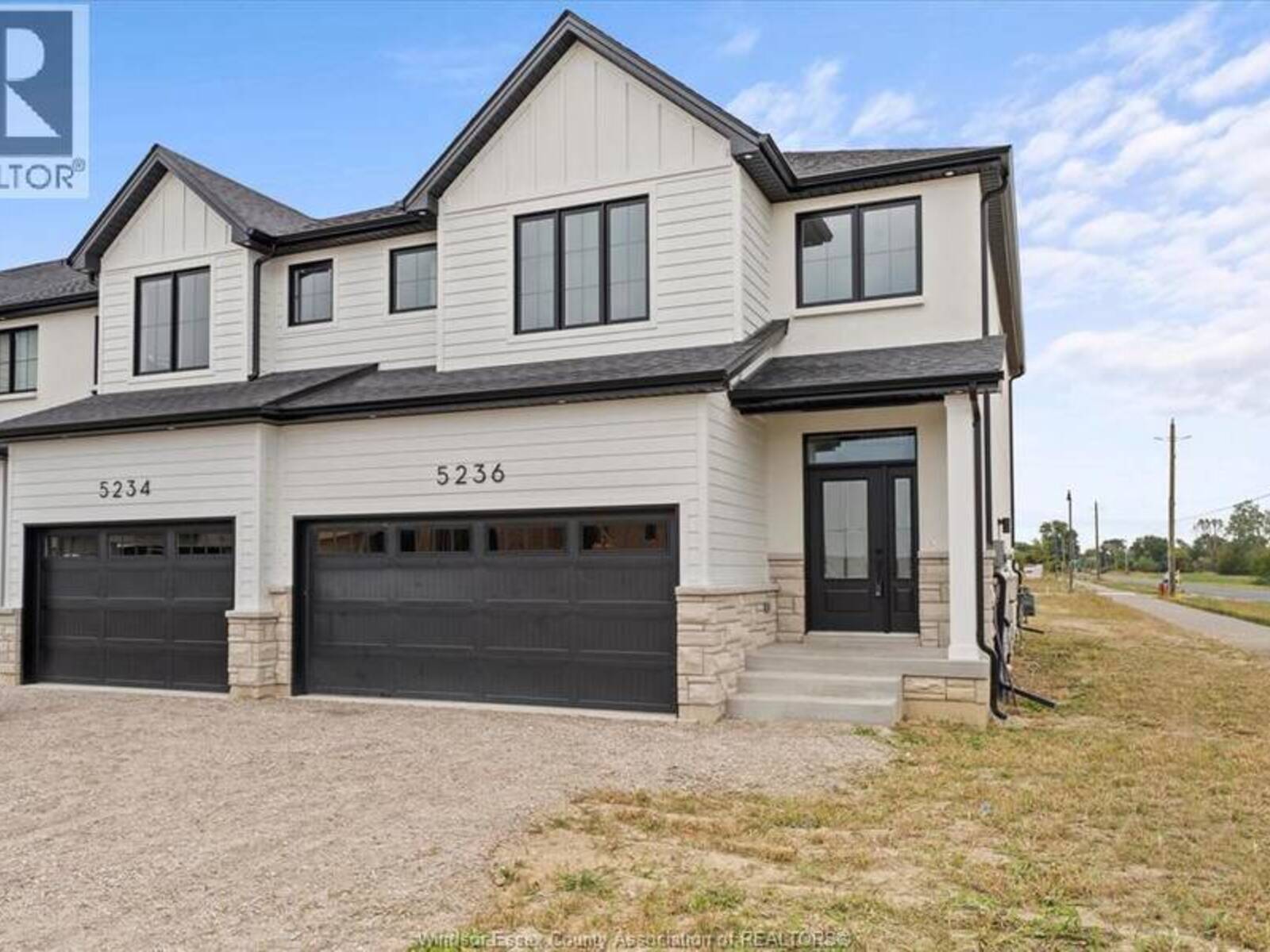 5236 TALIA TRAIL, Tecumseh, Ontario N0R 1K0