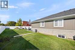 1996 ETHAN COURT | Windsor Ontario | Slide Image Thirty
