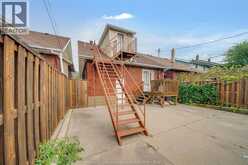 1087 MARENTETTE | Windsor Ontario | Slide Image Thirty