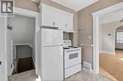 455 CURRY | Windsor Ontario | Slide Image Ten