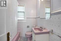 455 CURRY | Windsor Ontario | Slide Image Thirteen