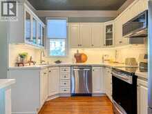 536 WINDERMERE RD | Windsor Ontario | Slide Image Nineteen