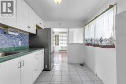 1304 CENTRAL AVENUE | Windsor Ontario | Slide Image Twelve