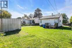 1304 CENTRAL AVENUE | Windsor Ontario | Slide Image Twenty