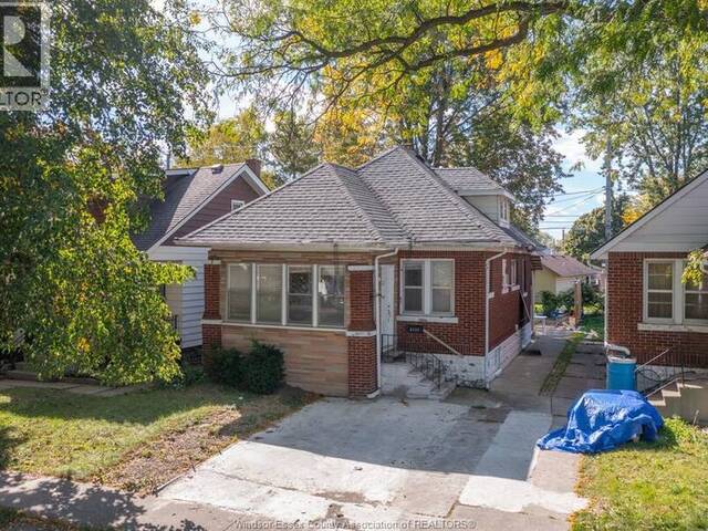 2137 YORK STREET Windsor Ontario, N8X 1W8 - 2 Bedrooms Home For Sale