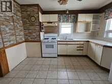 835 STANLEY | Windsor Ontario | Slide Image Six