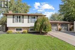232 GREENWOOD CRESCENT | Belle River Ontario | Slide Image Two