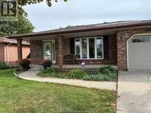 3596 HEMLOCK AVENUE | Windsor Ontario | Slide Image Two